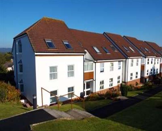 2 Bedroom Flat